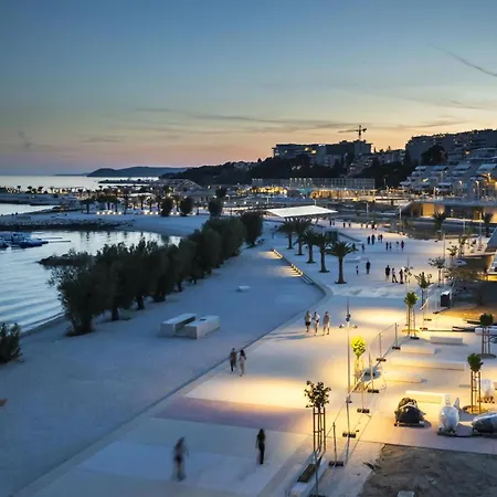 Апартаменты Seaview Znjan Сплит