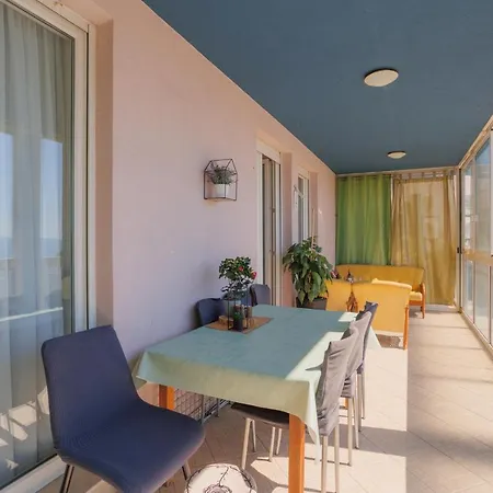 Seaview Znjan Split